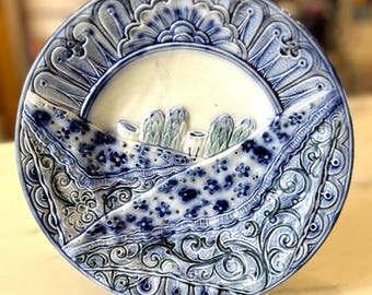 Wasmuel  Antique Asparagus Plate in Majolica