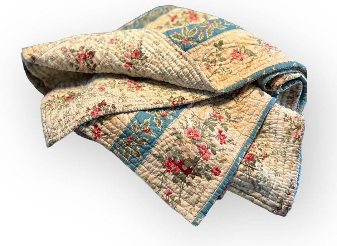 Vintage Quilt / French Boutis Provencal Traditional Cotton Print Large