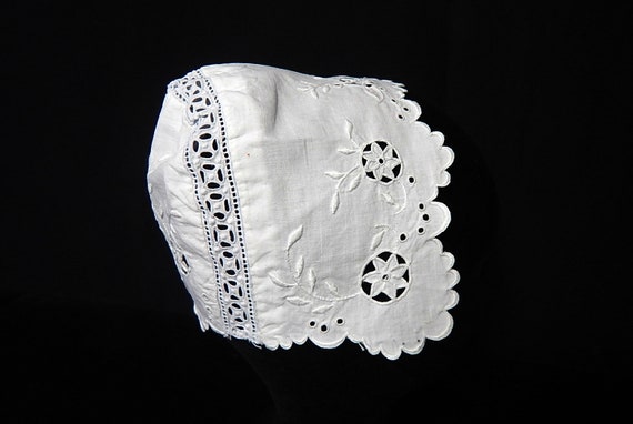 Bonnet bébé Vintage - Embroidery Anglaise