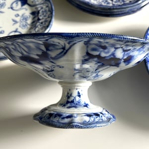 Antique French Compote Blue 'Flora' pattern from Creil et Montereau. image 2