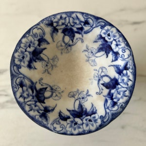 Antique French Compote Blue 'Flora' pattern from Creil et Montereau. image 4