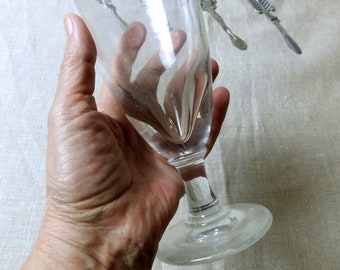 6 Verres à Absinthe Français Anciens, Avec Cuillères Et Soucoupes (service 5 Pers.)