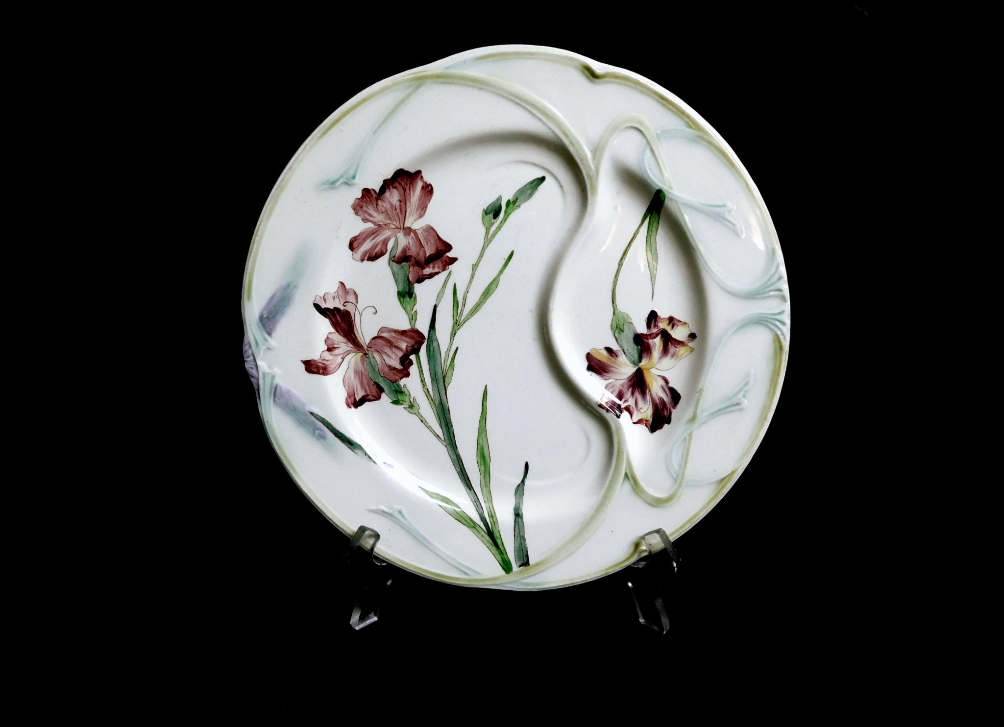 Français Assiette d'asperges Antiques de Longchamp en Majolique