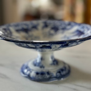 Antique French Compote Blue 'Flora' pattern from Creil et Montereau. image 8