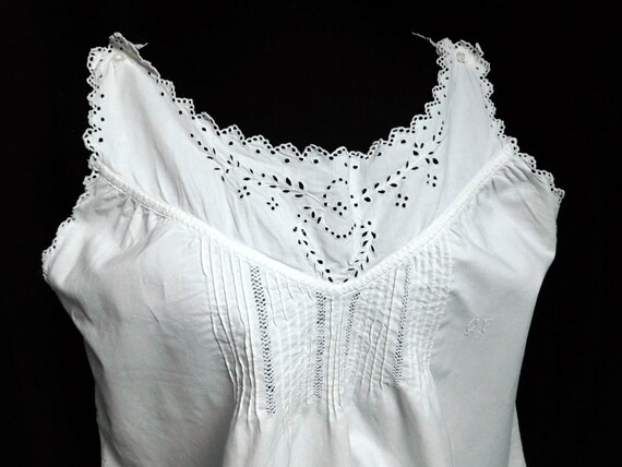 NEW PRICE French Vintage Chemise Nightgown Fine C… - image 3