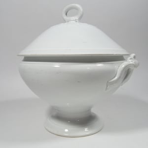 Antique French Porcelain Soup Tureen Fine and Elegant  c. 1890-1910