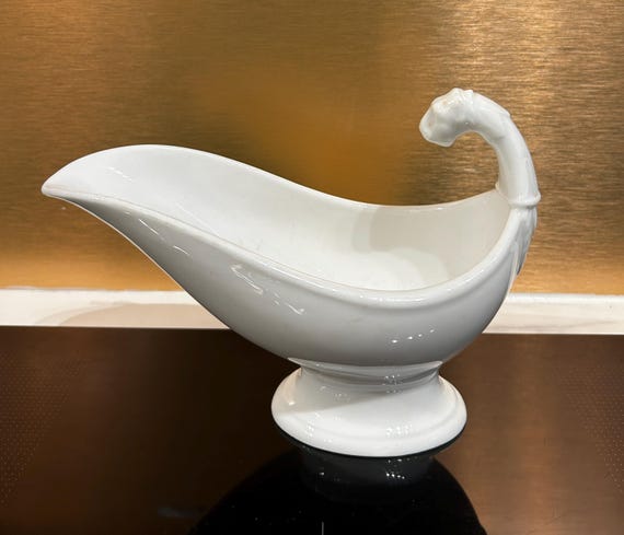 SAUCIERE PORCELAINE BLANCHE GOUTTE 10X8.5 8CL - Maison de la Porcelaine