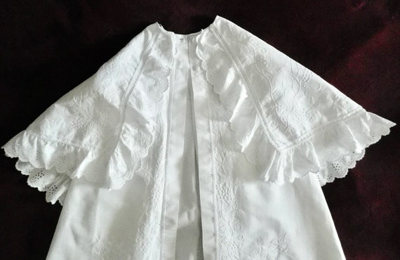 French Christening Cape  Vintage in Cotton Pique … - image 2