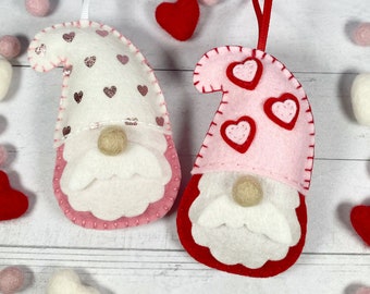 Valentine gnomes, felt Valentine gnomes, pink and white gnome decor, felt gnomes, handmade felt Valentine’s Day ornaments