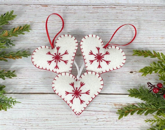Felt Heart Christmas Ornament Set of 3 Embroidered Felt Snowflake Ornament Red White Christmas Ornament Set Scandinavian Felt Ornaments Etsy UK
