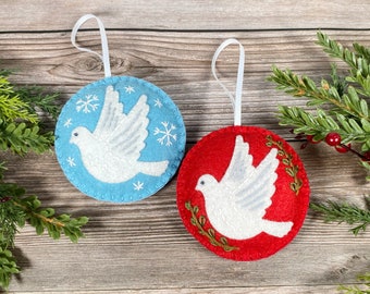 Felt Dove Ornaments, Christmas Dove Ornaments, felt Christmas Ornaments, Christmas Dove decorations, felt bird ornaments, handmade