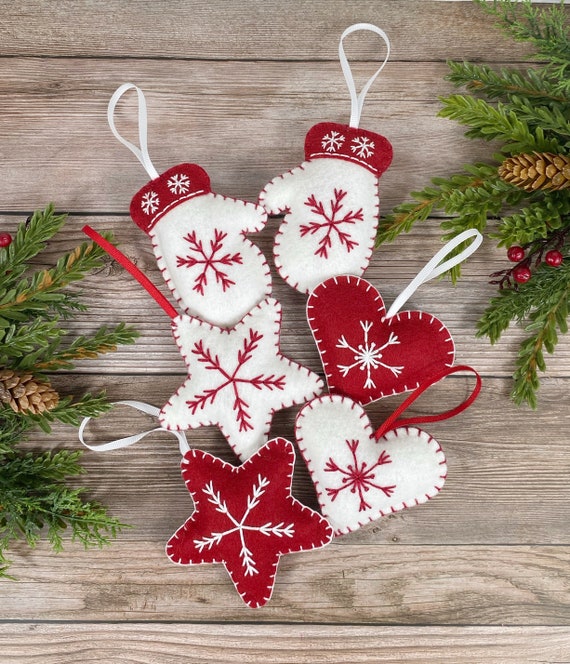 Round Felt Christmas Ornaments Snowflakes