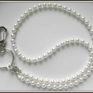 White Pearl Lanyard Necklace, Badge Lanyard, ID Holder, Teacher, Medical Professional Classy Bead Face Mask Holder, Austrian Crystal Pearls