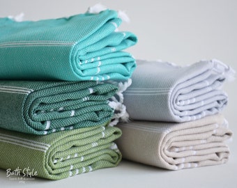 teal green bath towels