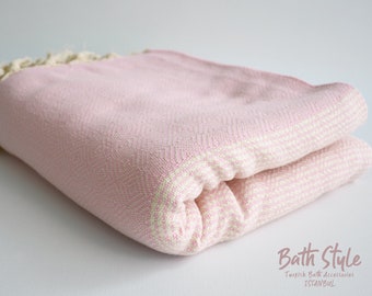 BathStyle / Diamond Blanket / Baby Pink / Twin XL / Bedcover, Beach blanket, Sofa throw, Traditional, Tablecloth