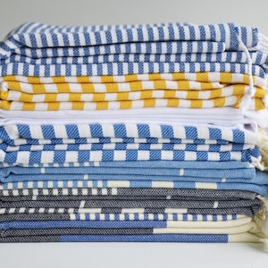 Turkish Cotton Peshtemal Towel: Lightweight Beach & Bath Towel