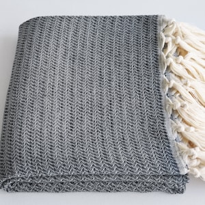 Turkish Cotton Peshtemal Towel: Lightweight Beach & Bath Travel Towel