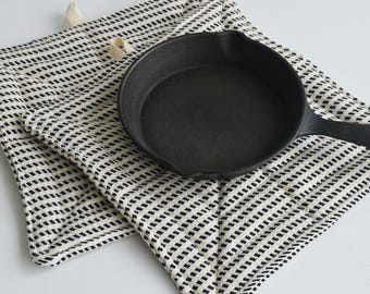 Large Kitchen Pot Holder, Hot Pad, Farmhouse Decor, Housewarming Gifts