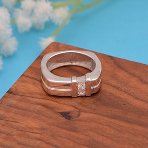 Bague carrée en argent sterling 925 pour homme | Moissanite princesse de 0,40 ct | Couleur D, VVS1 | Alliance géométrique moderne