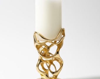 Portacandele a spirale, opera d'arte in metallo scultoreo (finitura dorata o anticata)