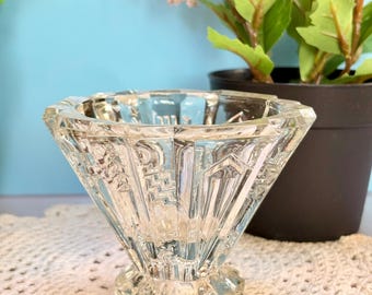 Vtg Art Deco LE Smith Wigwam Pattern Clear Glass Taper Candle Holder Art nouveau
