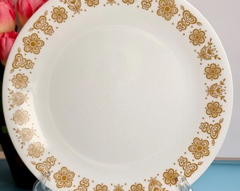 Vtg 1970s Corning Corelle dinner plate in the Butterfly Gold pattern cottagecore