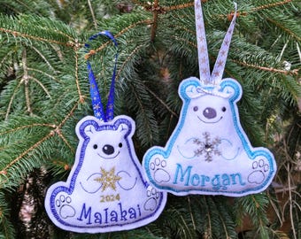 Adorno navideño de oso polar personalizado, bordado con fieltro brillante.