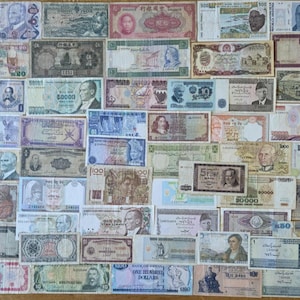 Budget-Friendly Currency Lot – ±50 World Banknotes - Real Circulated Notes from Global Countries – Collector Set Full of Variety