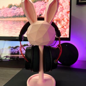 Bunny Headphone Stand | Rabbit Headset Holder | Gaming Desk Organizer | 3D Printed Gift