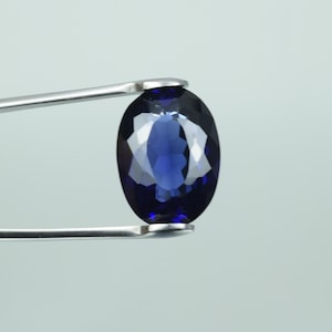 Certified AAA Oval Blue Sapphire Gemstone: 18x09mm Sri Lankan Loose Sapphire