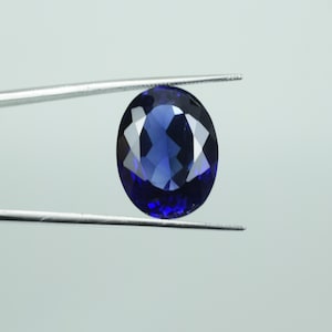 Certified AAA Ceylon Blue Sapphire Gemstone: Oval Loose Stone (21x15x08 MM)