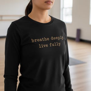 Camiseta de yoga de manga larga, camiseta de pilates, ropa de fitness, camiseta de pilates, regalos de yoga imagen 7