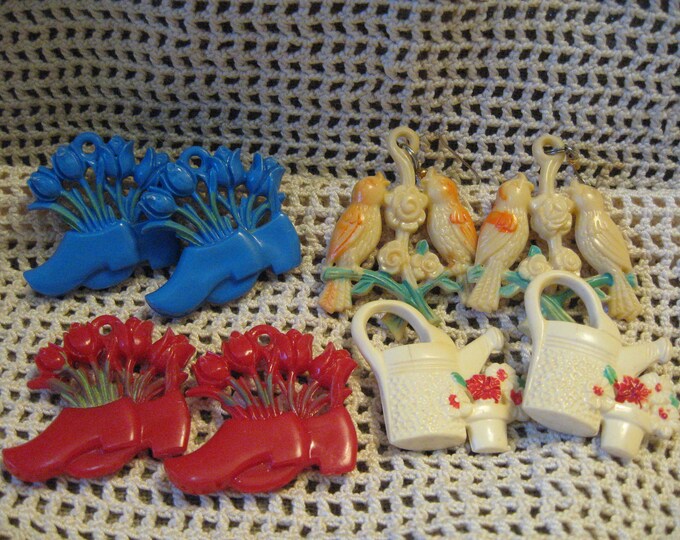 4 Pair Vintage Shade Pulls/ Vintage Light Pulls/ Early Plastic Etsy