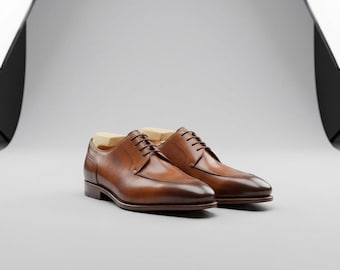 Handmade Brown Leather Oxford Shoes: Wingtip Brogues By ZeeStore
