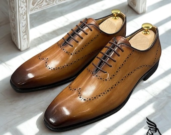 Chaussures richelieus richelieu en cuir marron fabriquées à la main : tenues de soirée pour hommes