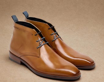 Men’s Tan Leather Chukka Boots – Handmade Full-Grain Ankle Boots
