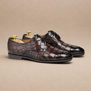 Handmade Brown Crocodile Embossed Leather Derby Shoes | Luxury Men&#39;s Dress Shoes Zeestore313