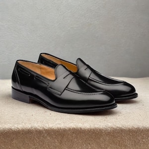 Handgefertigte Schwarze Leder Loafers | Formelle Slip-On-Kleidschuhe für Herren | Klassische Penny Loafer