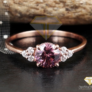 Anillo de compromiso de plata de ley y oro rosa con granate rodolita, anillo con racimo de piedras de nacimiento de enero.
