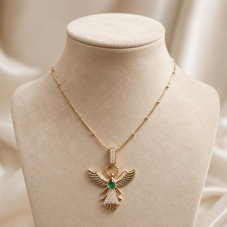 Fashion angel pendant necklace suitable for gifting and everyday wear.