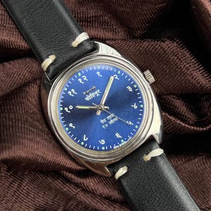 Vintage hmt Kohinoor Blue Dial Mechanical Manual Winding 17Jewels Wrist Watch