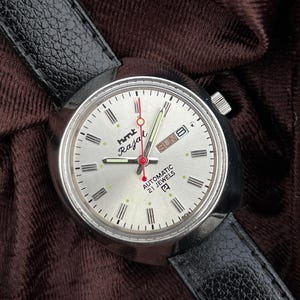 Vintage HMT Rajat Grey Day and Date Dial Mechanical Manual Winding 17Jewels Wrist Watch