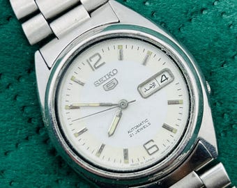 SEIKO 自動巻き時計 21JEWELSホワイトダイヤル ヴィンテージ レア セイコー 5 自動巻き ホワイト ダイヤル