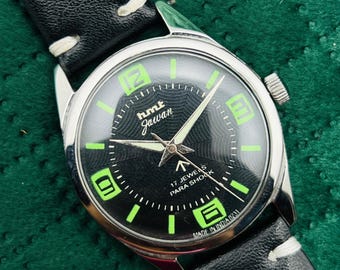 Vintage hmt Janata Black Dial Mechanical Manual Winding 17Jewels Wrist Watch