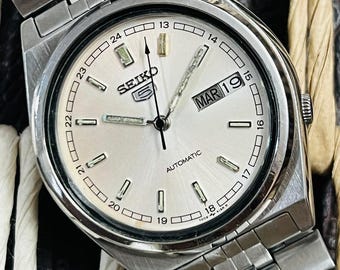 Vintage Seiko 5 Automatic Wrist Watch, Silver Dial, Japan Made