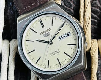 Vintage Seiko 5 Automatic Watch, Cream Dial, 21 Jewels, Japan Made