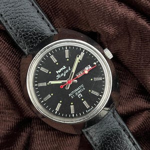 Vintage HMT Rajat Black Day and Date Dial Mechanical Manual Winding 17Jewels Wrist Watch