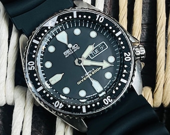 SEIKO セイコー ダイバー ブラック文字盤 自動巻き 中古品 ヴィンテージ レア セイコー 自動巻き ブラック TVケース 文字盤