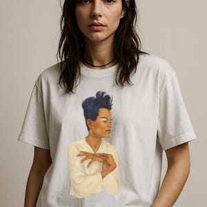 Egon Schiele Art Shirt Minimalist Portrait Graphic Tee Elegant Woman Illustration Modern Artistic Design Unique Statement Fashion Top