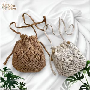 Handmade Straw Crossbody Bucket Bag: Boho Beach Purse
